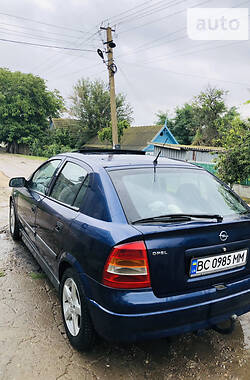 Хэтчбек Opel Astra 2002 в Одессе