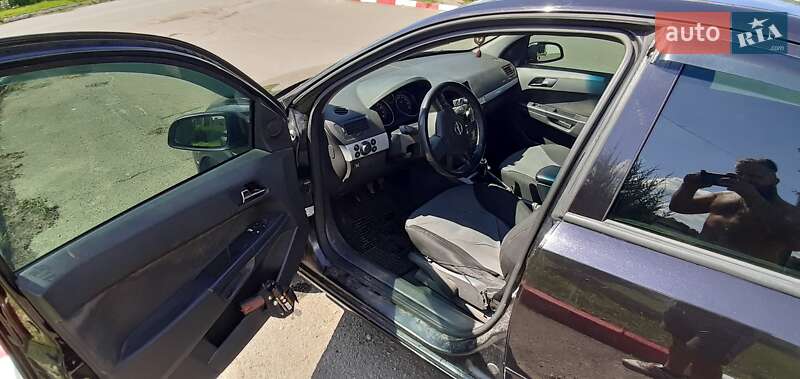 Хетчбек Opel Astra 2006 в Білій Церкві