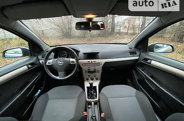 Универсал Opel Astra 2008 в Тернополе