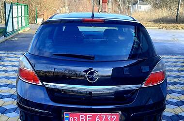 Хэтчбек Opel Astra 2008 в Звягеле