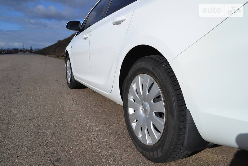 Универсал Opel Astra 2014 в Первомайске