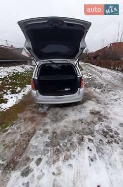 Универсал Opel Astra 2010 в 