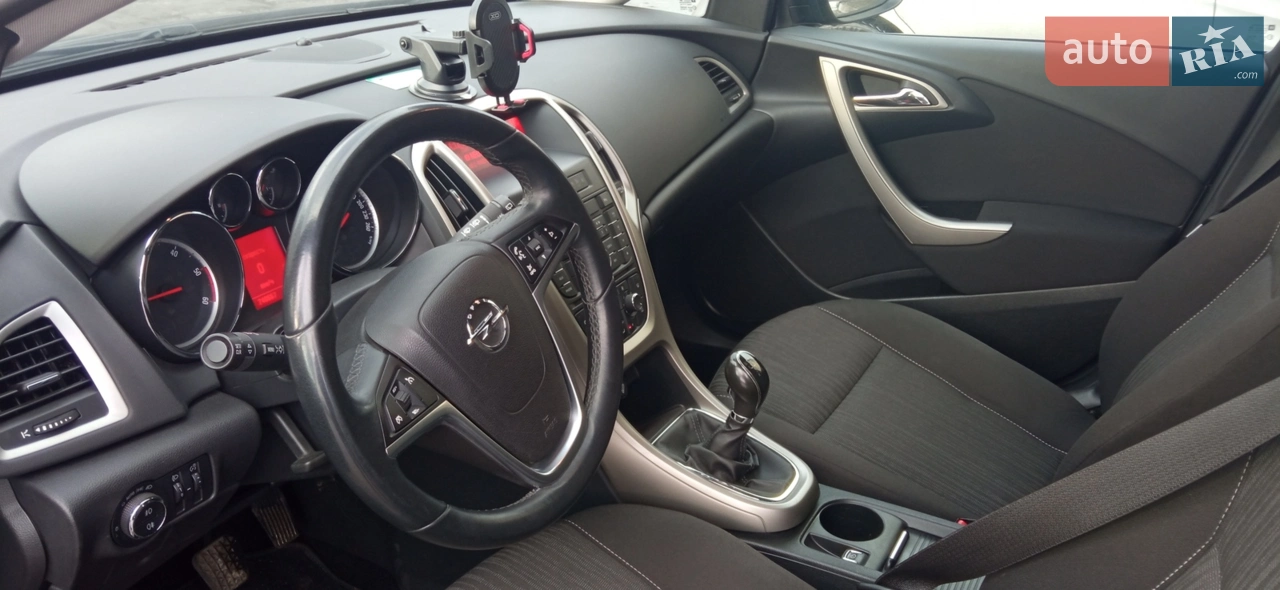 2011 Opel Astra - мініатюра 10