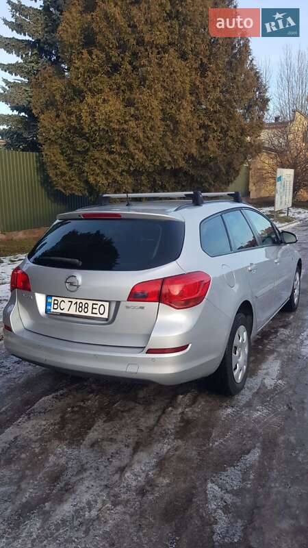 Универсал Opel Astra 2011 в Львове фото 20 Универсал Opel Astra 2011 в Львове