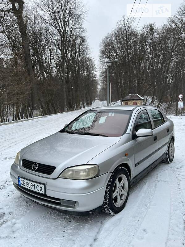 Хэтчбек Opel Astra 1998 в Черновцах