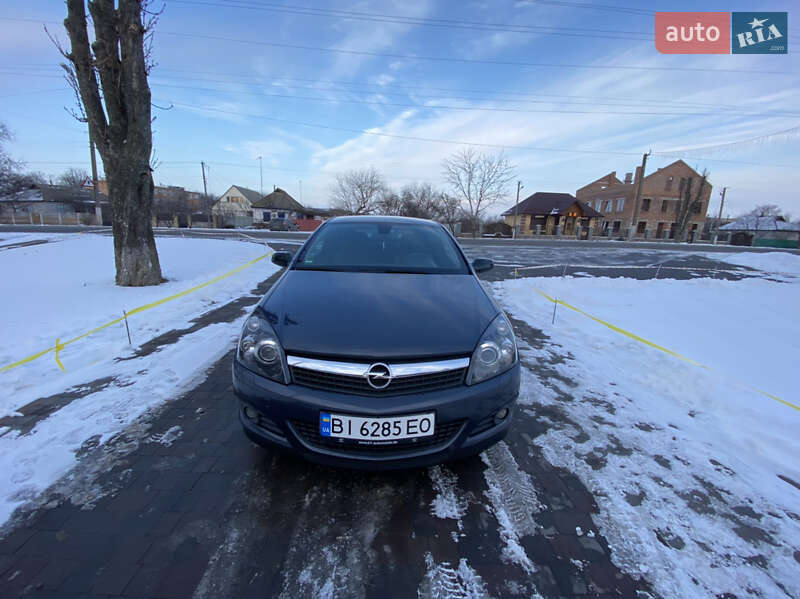 Хэтчбек Opel Astra 2009 в Кременчуге фото 2 Хэтчбек Opel Astra 2009 в Кременчуге