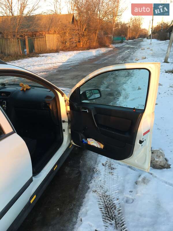 Універсал Opel Astra 1999 в Борзні
