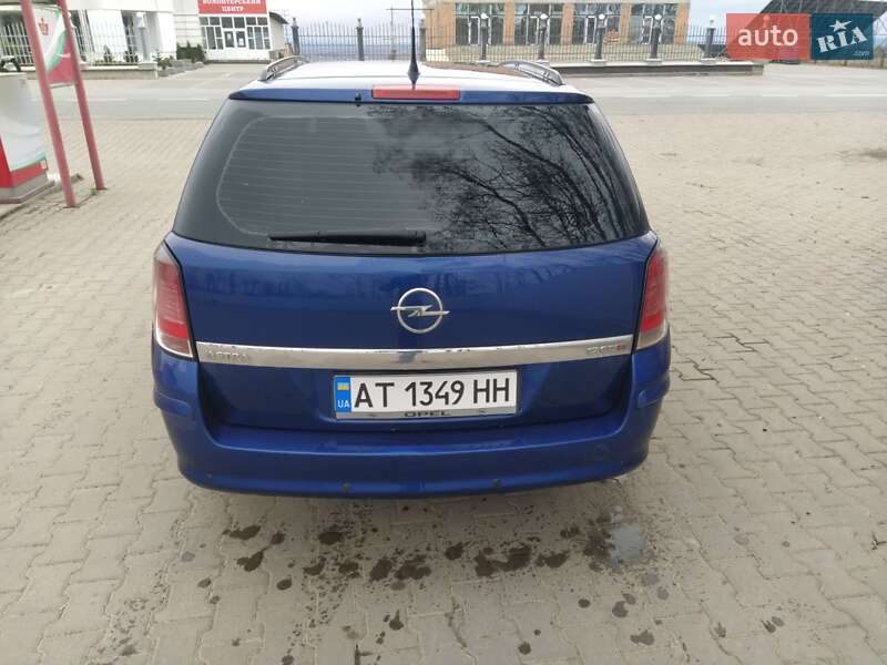 Универсал Opel Astra 2004 в Снятине