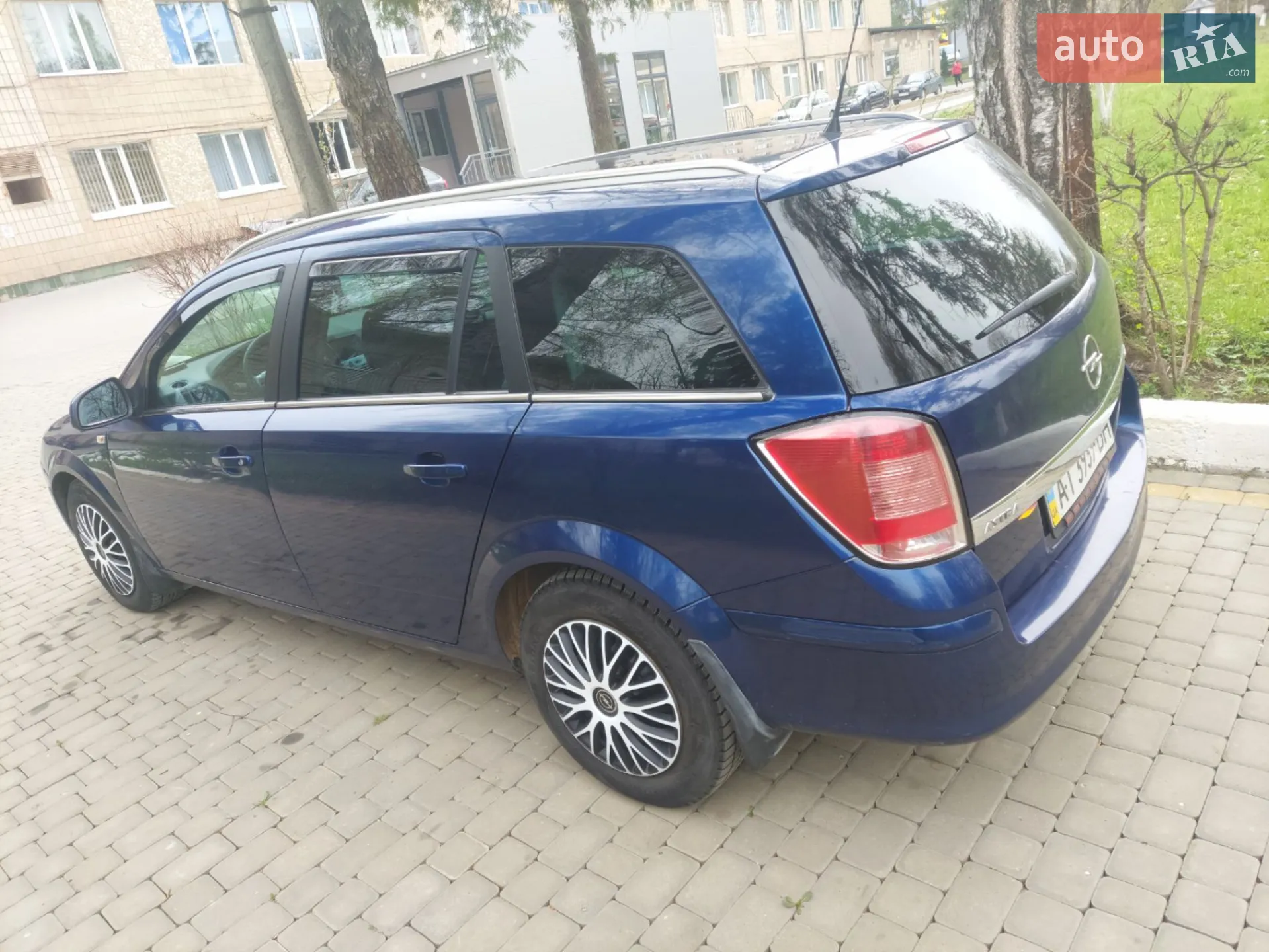 2010 Opel Astra - мініатюра 4