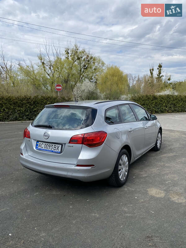 Универсал Opel Astra 2013 в Луцке фото 7 Универсал Opel Astra 2013 в Луцке