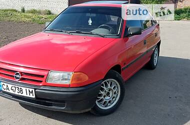 Хетчбек Opel Astra 1992 в Жашківу