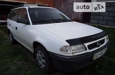 Универсал Opel Astra 1995 в Надворной