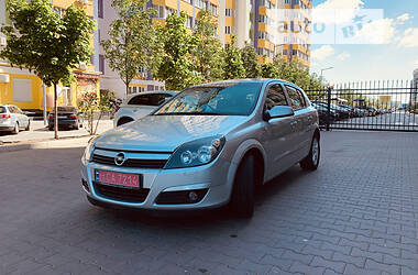 Хетчбек Opel Astra 2004 в Києві