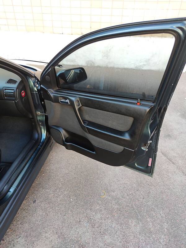 Седан Opel Astra 2004 в Черкассах фото 14 Седан Opel Astra 2004 в Черкассах