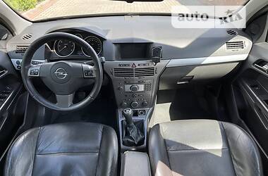 Универсал Opel Astra 2007 в Дубно