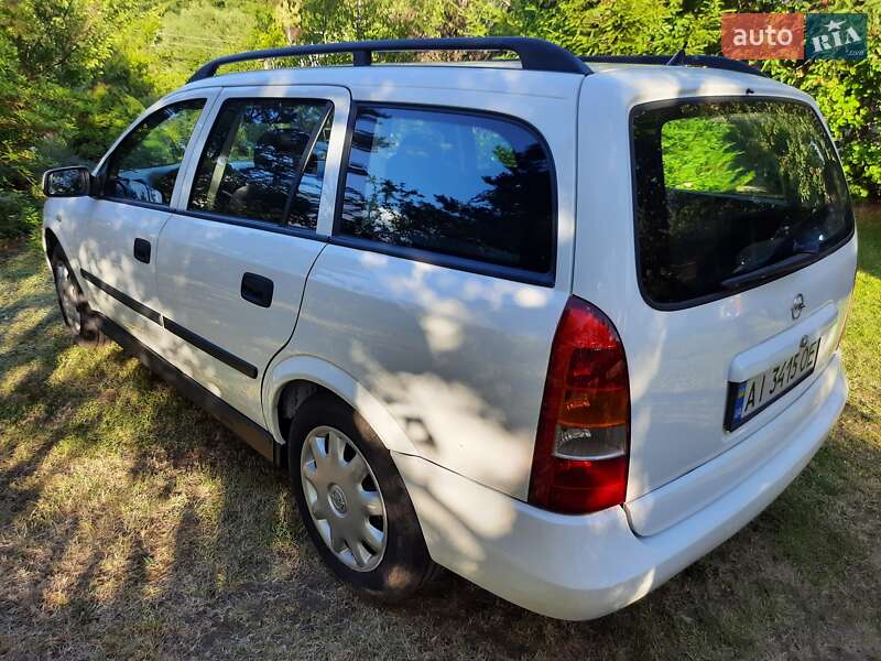 Універсал Opel Astra 1998 в Бару