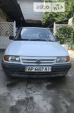 Хетчбек Opel Astra 1993 в Запоріжжі