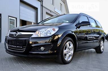 Універсал Opel Astra 2009 в Дрогобичі