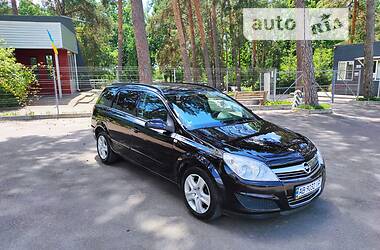 Универсал Opel Astra 2009 в Виннице