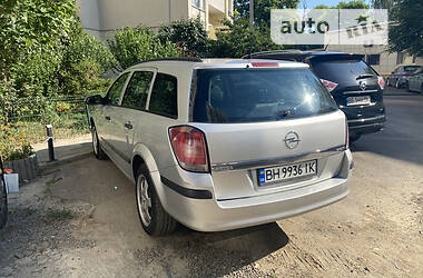 Универсал Opel Astra 2006 в Одессе