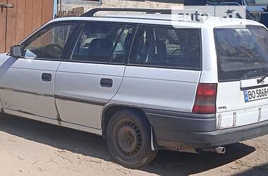 Универсал Opel Astra 1995 в Тернополе