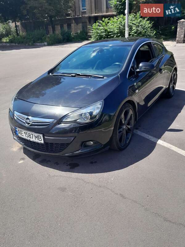 Opel Astra 2013