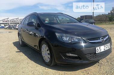 Универсал Opel Astra 2012 в Калуше