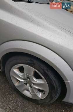 Седан Opel Astra 2011 в 