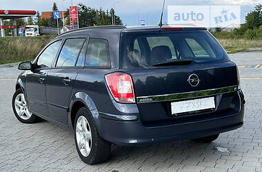 Універсал Opel Astra 2007 в Стрию