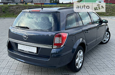 Універсал Opel Astra 2007 в Стрию