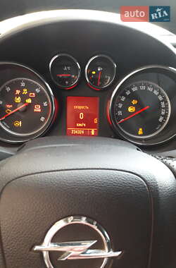 Минивэн Opel Astra 2011 в 
