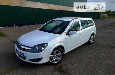 Універсал Opel Astra 2008 в Черкасах