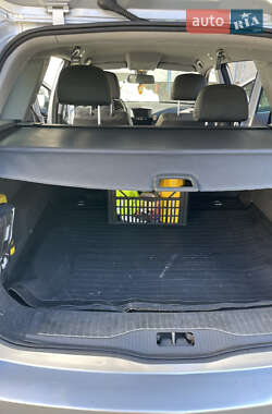 Универсал Opel Astra 2010 в 