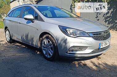 Універсал Opel Astra 2019 в Нововолинську