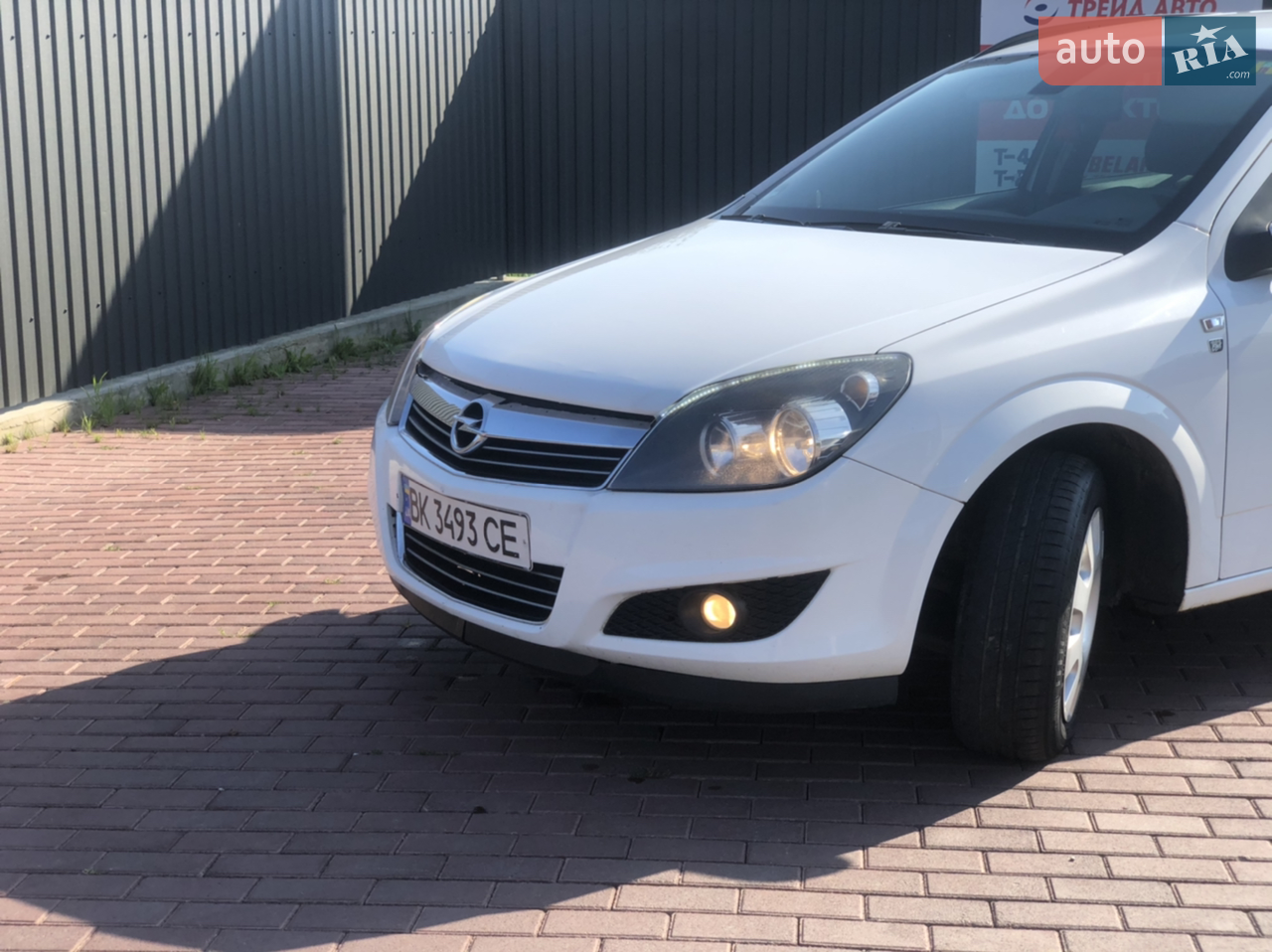 2010 Opel Astra - мініатюра 16