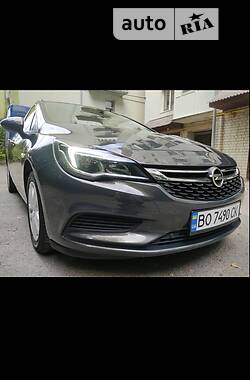 Универсал Opel Astra 2016 в Тернополе