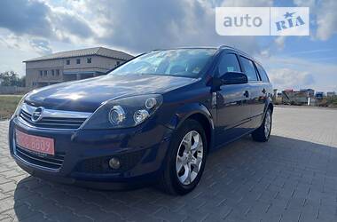 Універсал Opel Astra 2009 в Ковелі