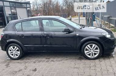 Хетчбек Opel Astra 2007 в Червонограді