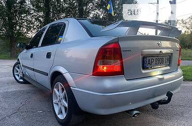 Седан Opel Astra 2004 в Запорожье