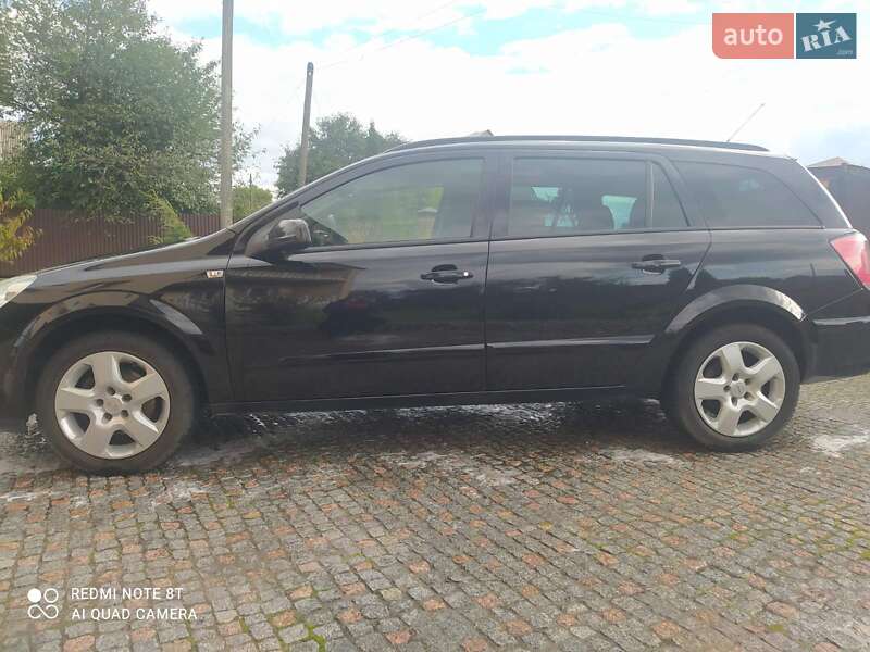 Универсал Opel Astra 2008 в Ковеле