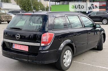 Универсал Opel Astra 2007 в 