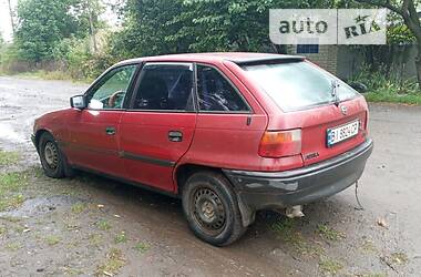 Хэтчбек Opel Astra 1994 в Саврани