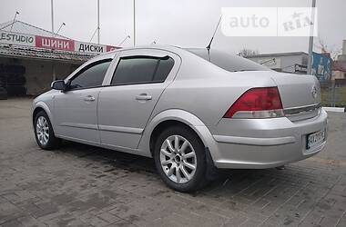 Седан Opel Astra 2008 в Харькове