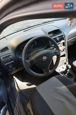 Седан Opel Astra 2007 в 