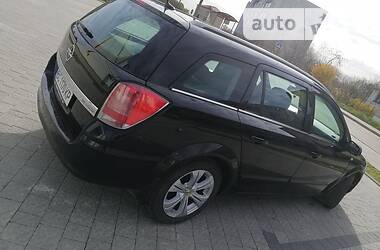 Универсал Opel Astra 2005 в Львове