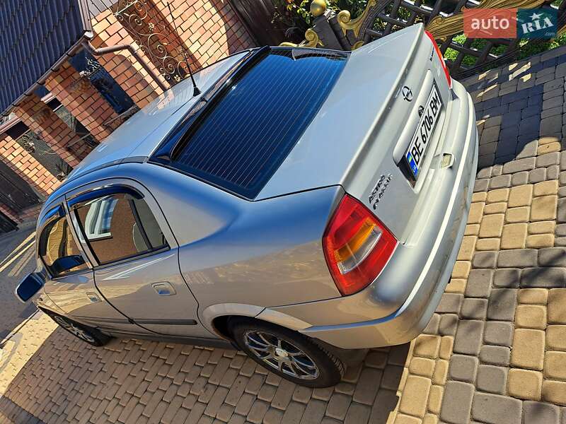 Седан Opel Astra 2007 в Баштанке