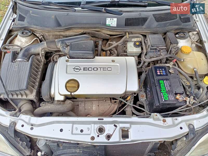 Хетчбек Opel Astra 2001 в Здолбуніві