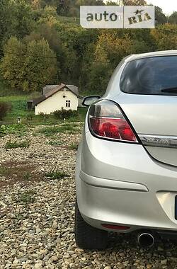Купе Opel Astra 2005 в Коломые