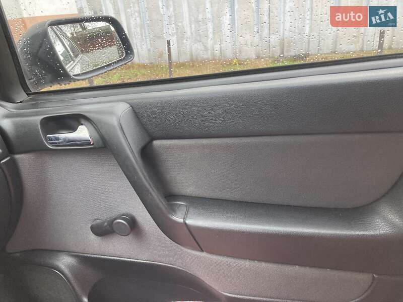 Седан Opel Astra 2007 в Фастове