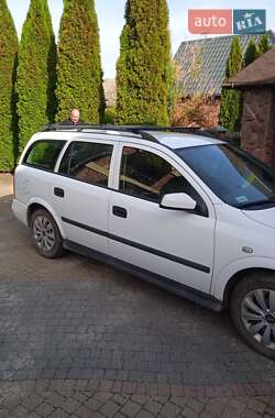 Універсал Opel Astra 2002 в Шацьку